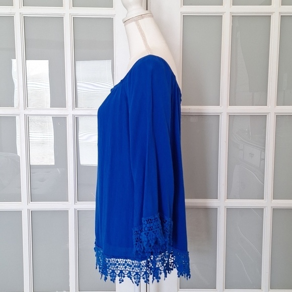 Socialite Off The Shoulder Boho Blouse - Picture 4 of 13